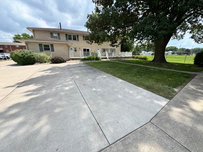 Building Photo - 3110 24th St