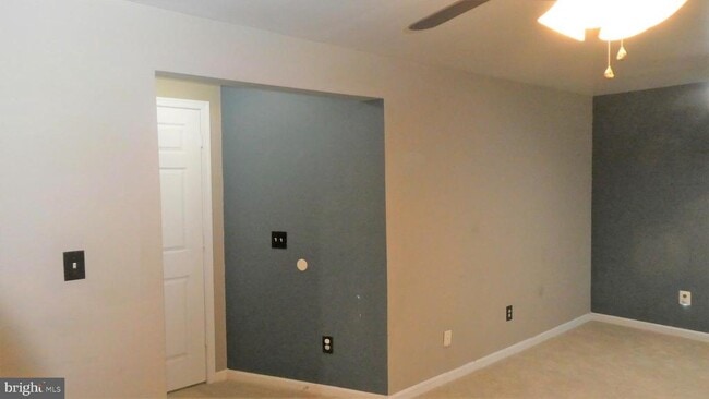 Building Photo - 8515 Preakness Pl