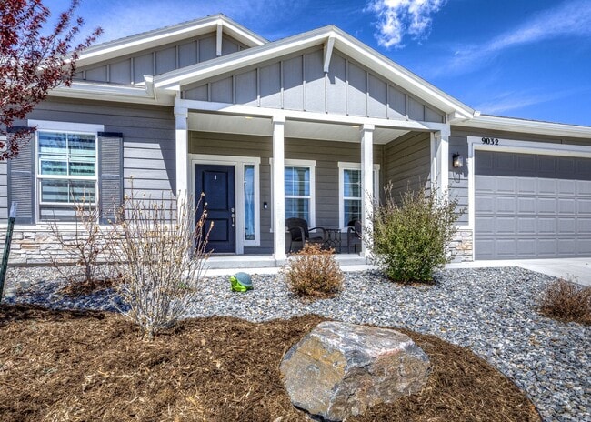 Building Photo - Luxury Ranch-Style Home for Rent | Wolf Ranch | D20 Schools | Pikes Peak Views