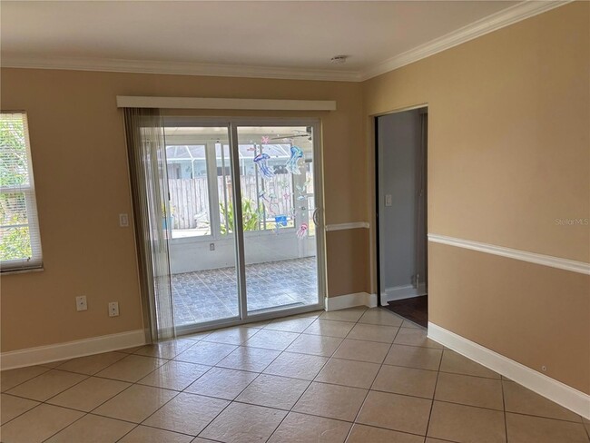 Building Photo - 307 Flamingo Rd