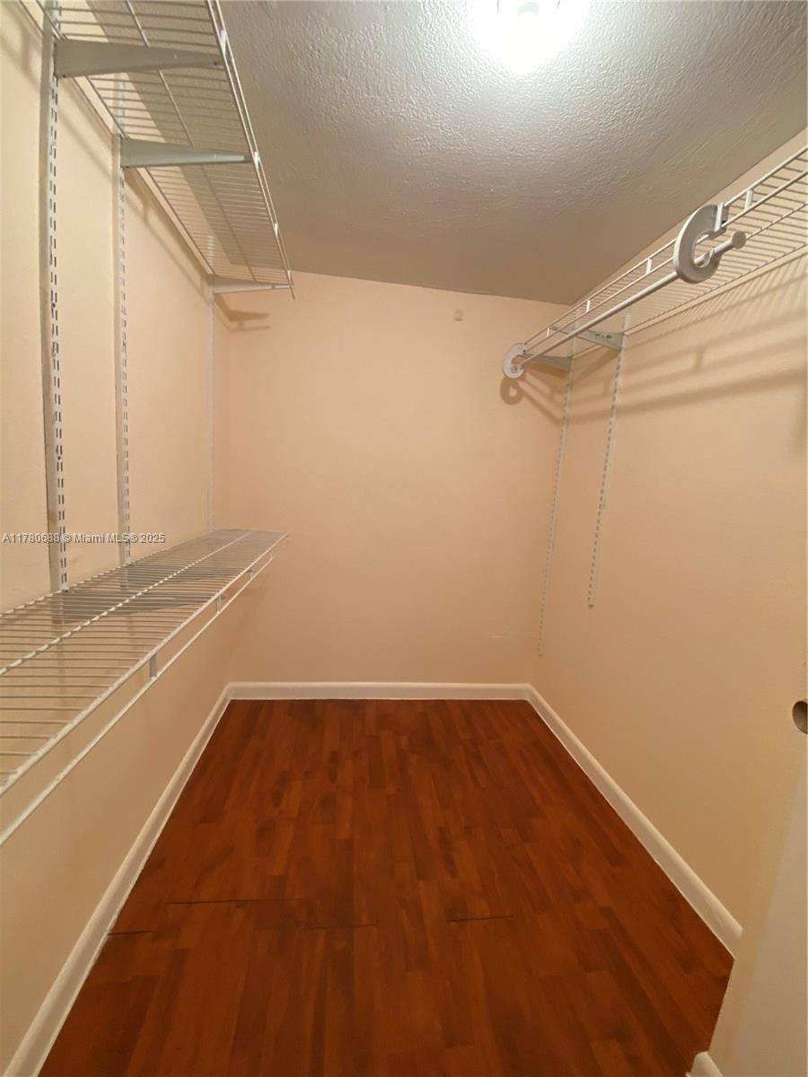 Building Photo - 10440 SW 156th Ct