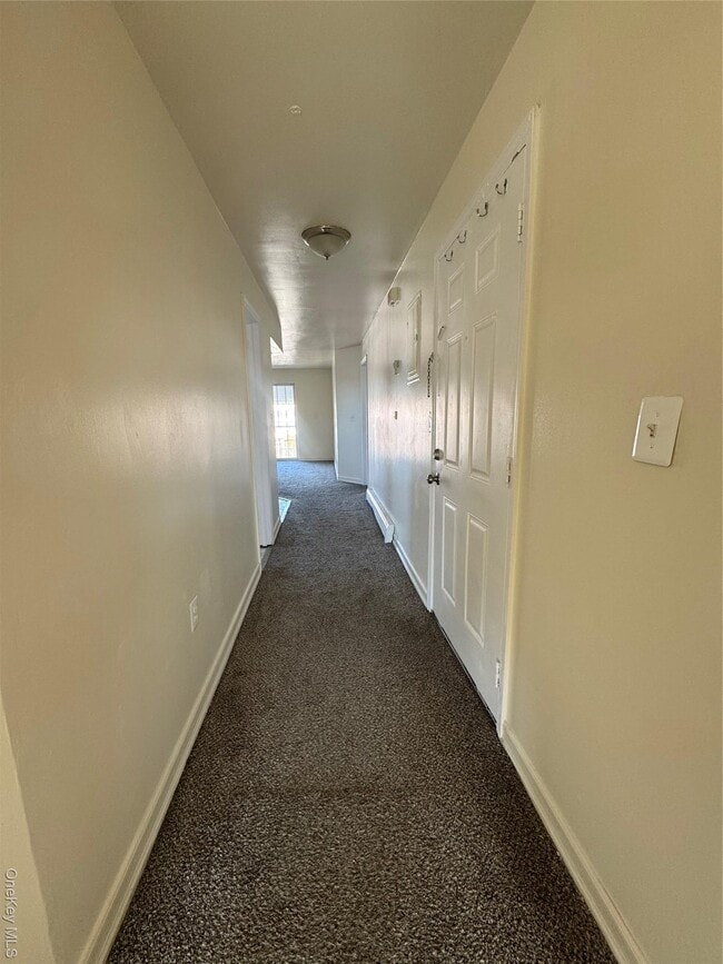 Building Photo - 948A Tilden St