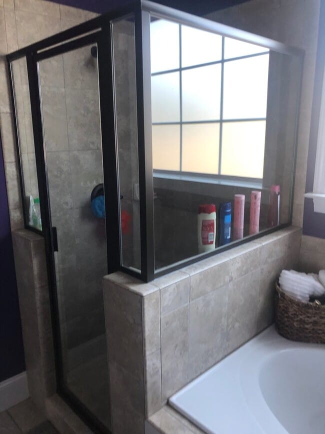 Building Photo - 3701 Ashford Dr NW