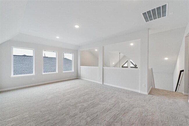 Building Photo - 29002 Hauter Wy