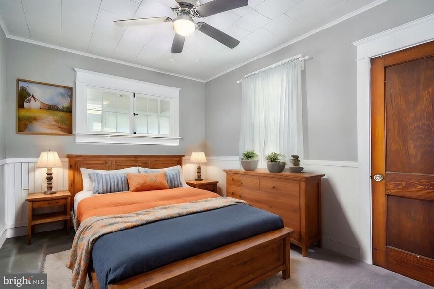 Building Photo - 57 Ridgeway Ave