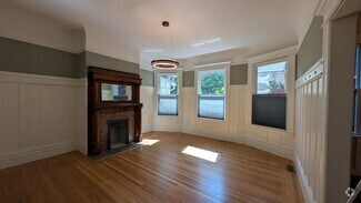 Building Photo - 146 Guerrero St