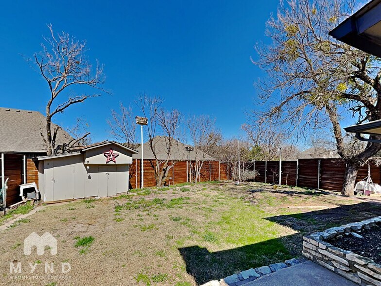 Building Photo - 612 S Rough Creek Ct