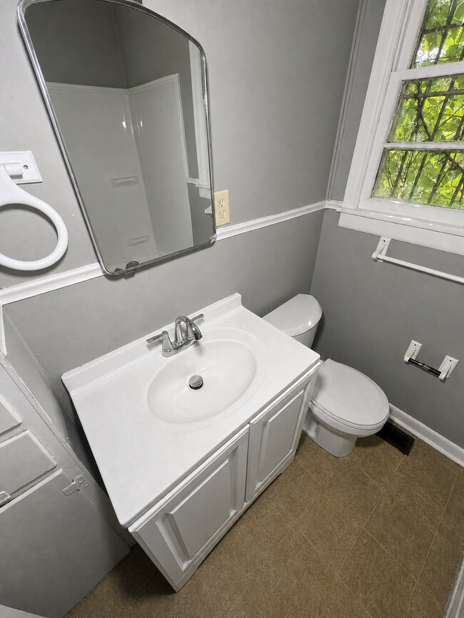 Building Photo - 4673 Churchill Dr