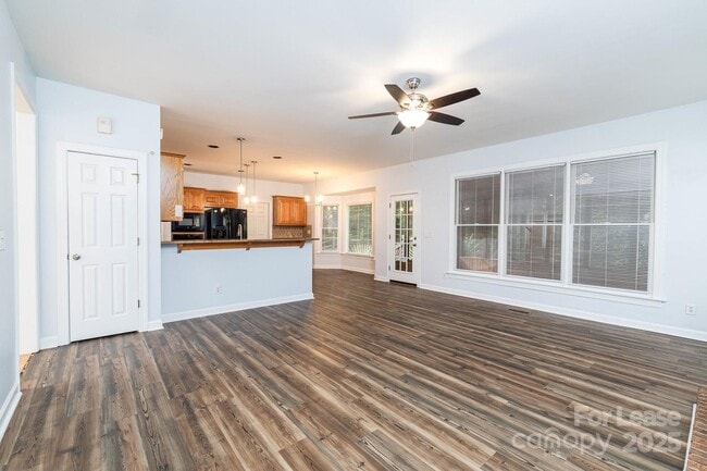 Building Photo - 5238 Downing Creek Dr