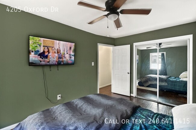 Building Photo - 4205 Oxford Dr
