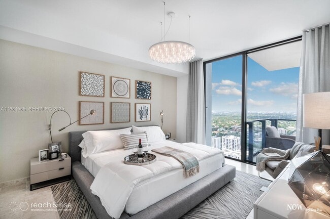 Building Photo - 88 SW 7th St