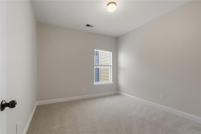 Building Photo - 955 Firethorne Pass