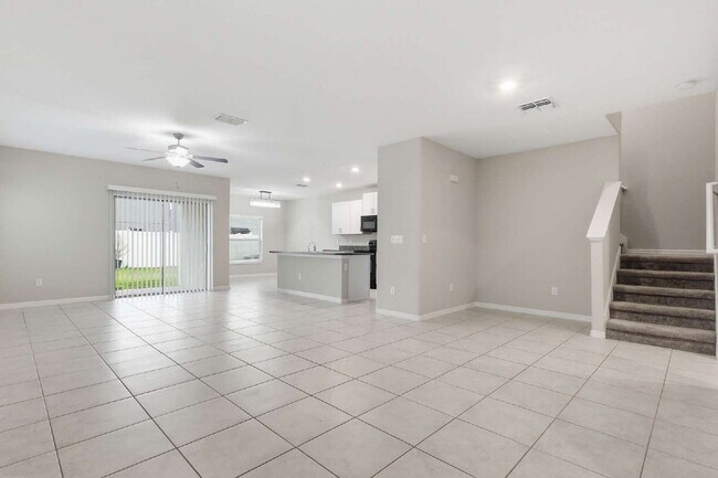 Building Photo - 7023 Samuel Ivy Dr