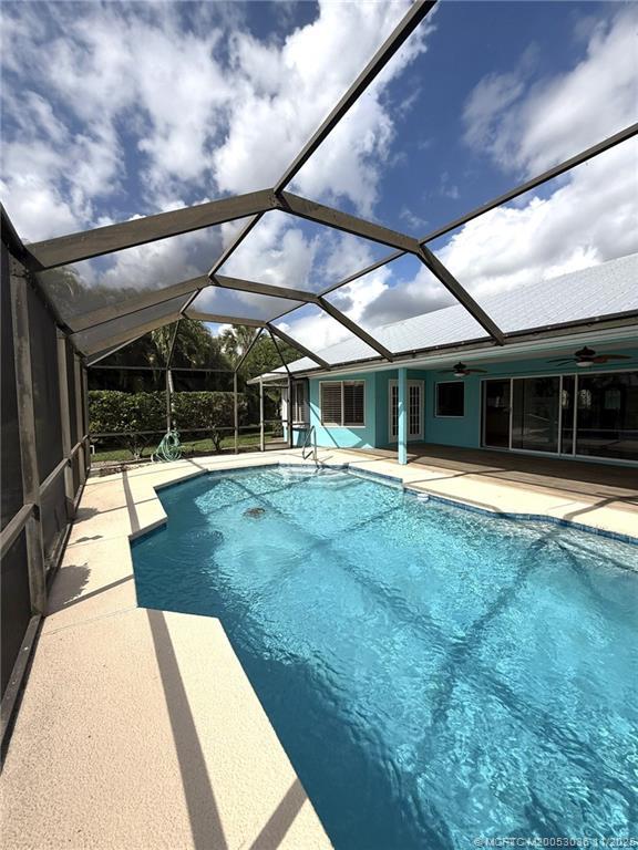 Building Photo - 1998 NE Ginger Terrace