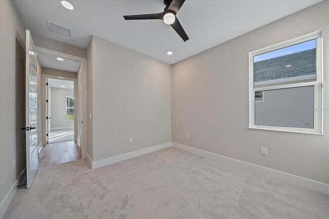 Building Photo - 8387 Windbound Ct