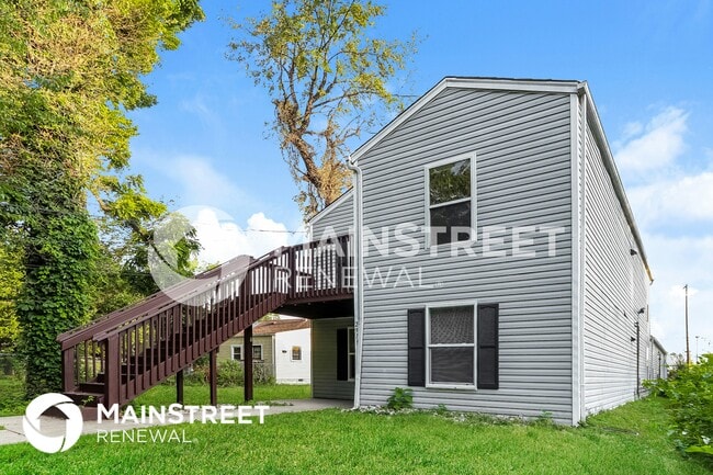 Building Photo - 2913 Dumesnil St