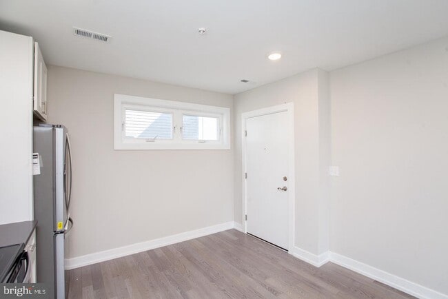 Building Photo - 1407 N 8th St