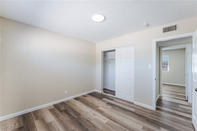 Building Photo - 700 Van Ert Ave