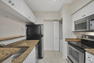 Building Photo - 3104 Tuscany Way
