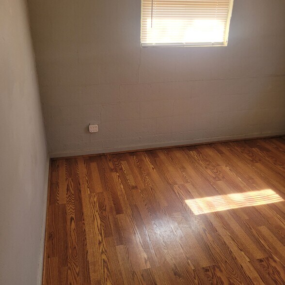 Bedroom #2 - 1612 S Hughes St