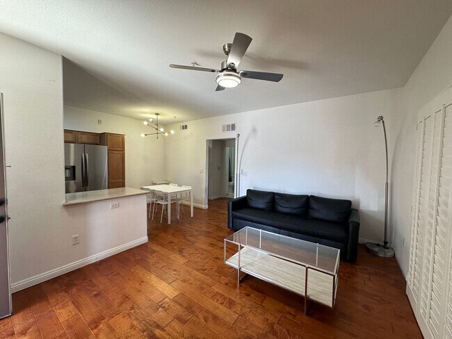 Building Photo - 2 bedroom Partially furnished Condo