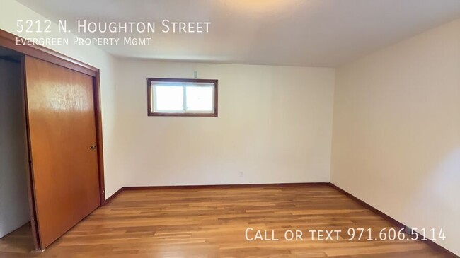 Building Photo - 5212 N Houghton St