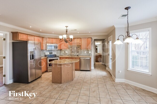 Building Photo - 10258 Spruce Grove Ln