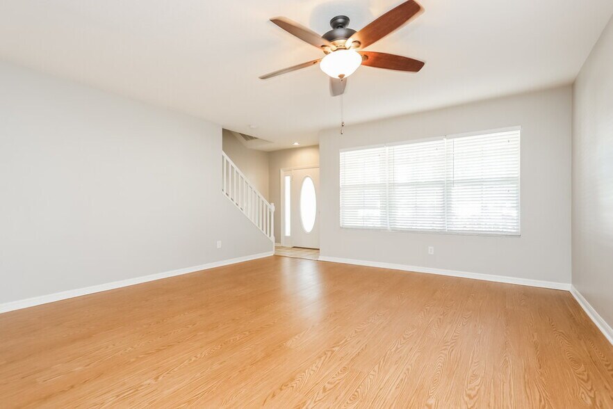 Building Photo - 10808 Newbridge Dr