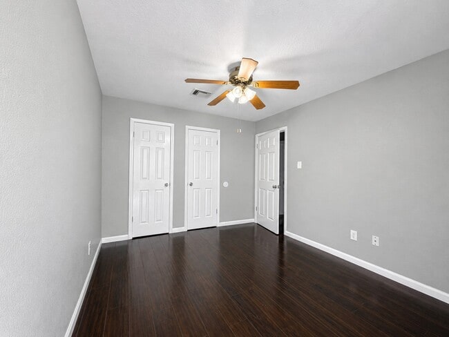 Building Photo - 12027 Silver Island Cir