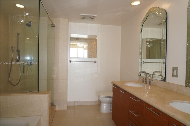 Building Photo - 50 Biscayne Blvd