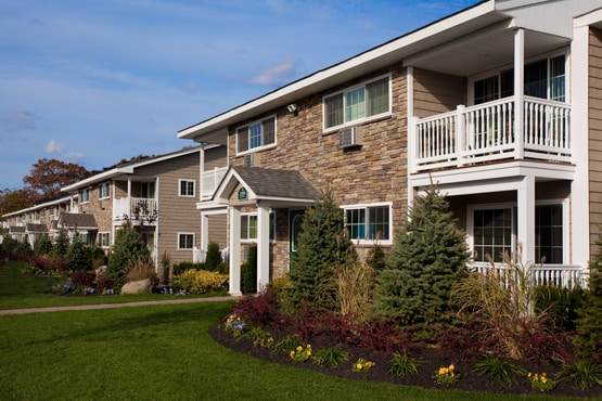 Building Photo - Fairfield Plaza East At Sayville