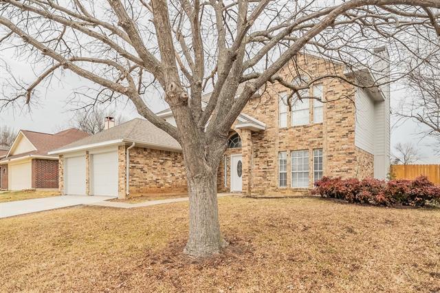 Building Photo - 1411 Prentice St