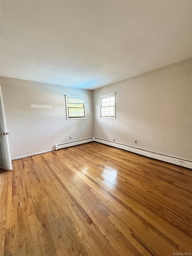 Building Photo - 255 Brookside Ct