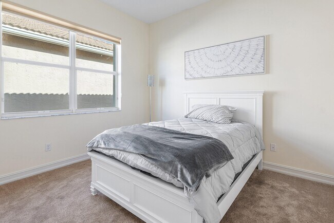 Building Photo - 10552 Stone Garden Drive