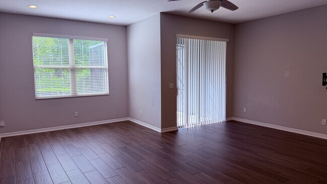 Building Photo - 2809 Econ Landing Blvd