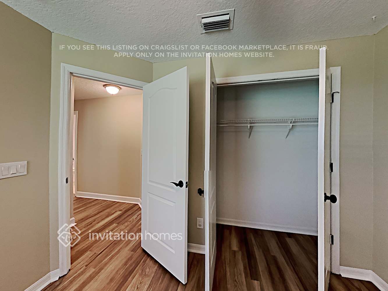 Building Photo - 1228 Foxridge Pl