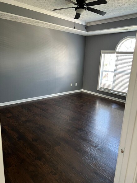 Master Bedroom - 8095 Chapman Ter