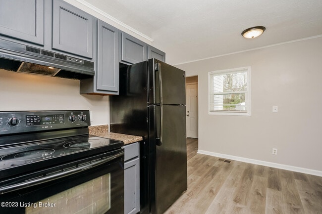 Building Photo - 315 N 36th St