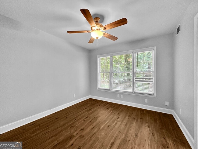 Building Photo - 608 Silver Trace Ct