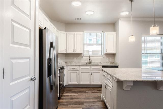 Building Photo - 240 Washington St