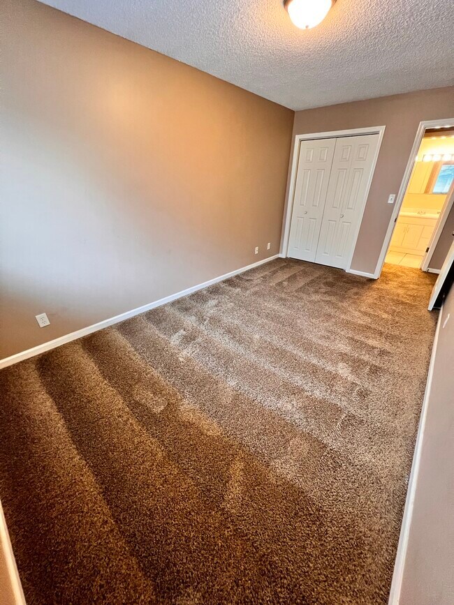 Building Photo - 1531 D St