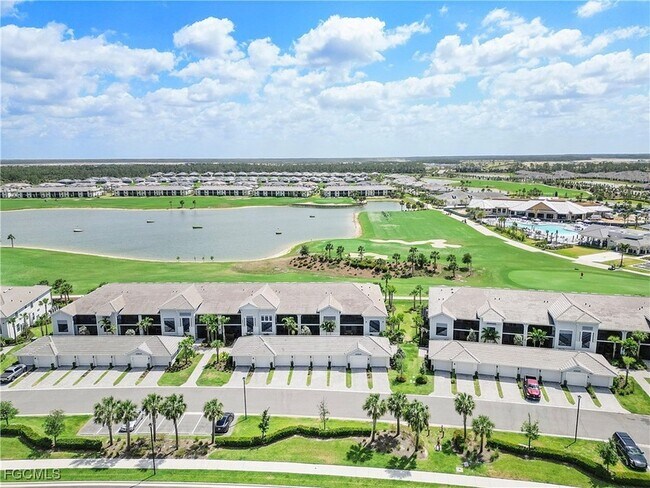 Building Photo - 43041 Greenway Blvd