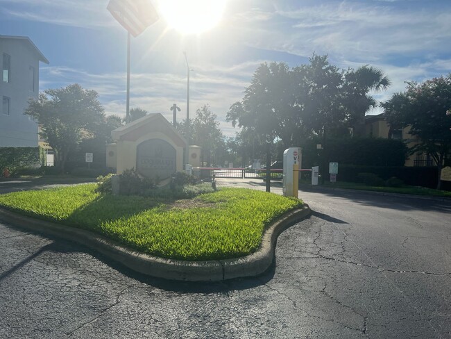 Building Photo - Coquina Key 3/2.5 townhome