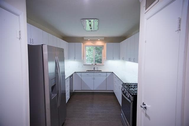 Building Photo - 7431 Midbury Dr