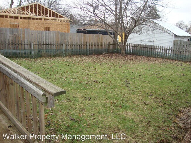 Building Photo - 4 br, 2 bath House - 1128 W. State Street