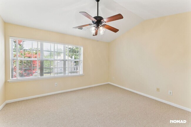 Building Photo - Charming 2BR House in Charlotte