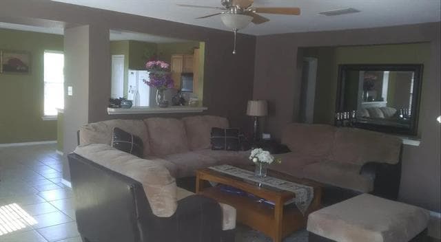 Building Photo - 8032 Brook Ridge Dr