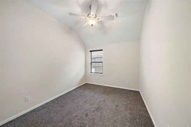 Building Photo - 614 Dunlavy Ln
