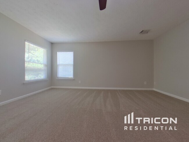 Building Photo - 313 Cedar Bay Cir