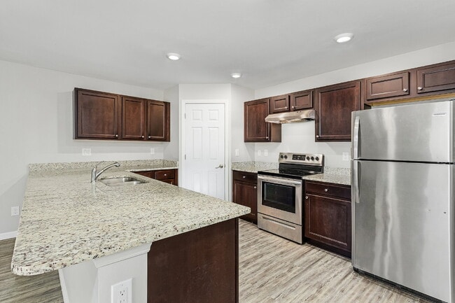 Building Photo - Modern Living in Deep Creek – 2020 Built 3BR Half-Duplex